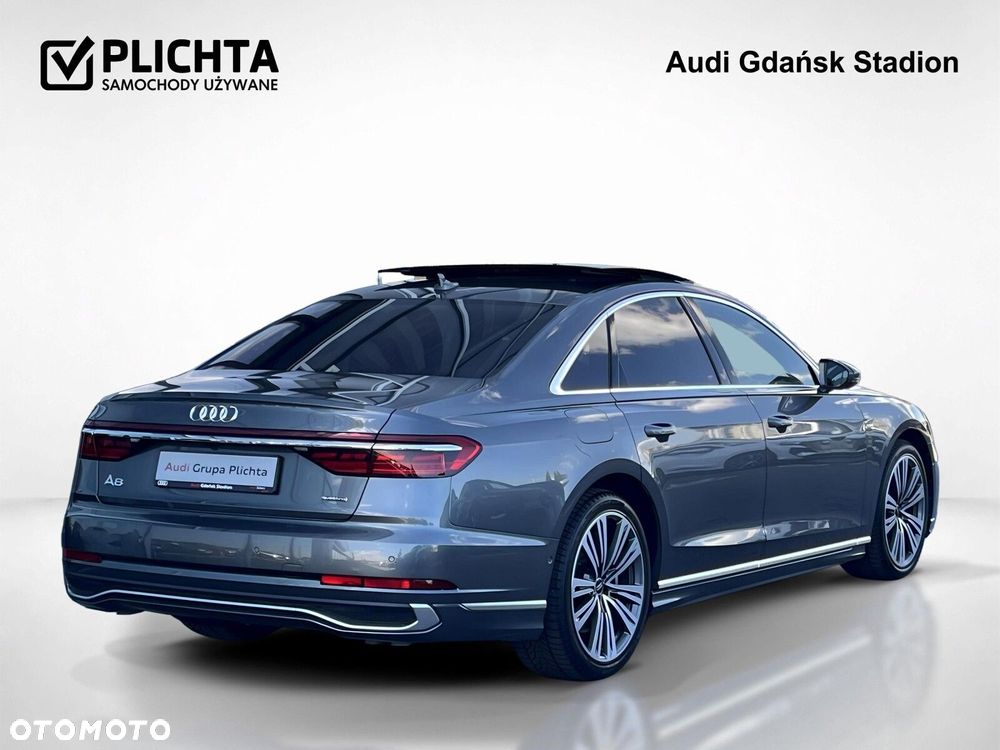 Audi A8 - 6