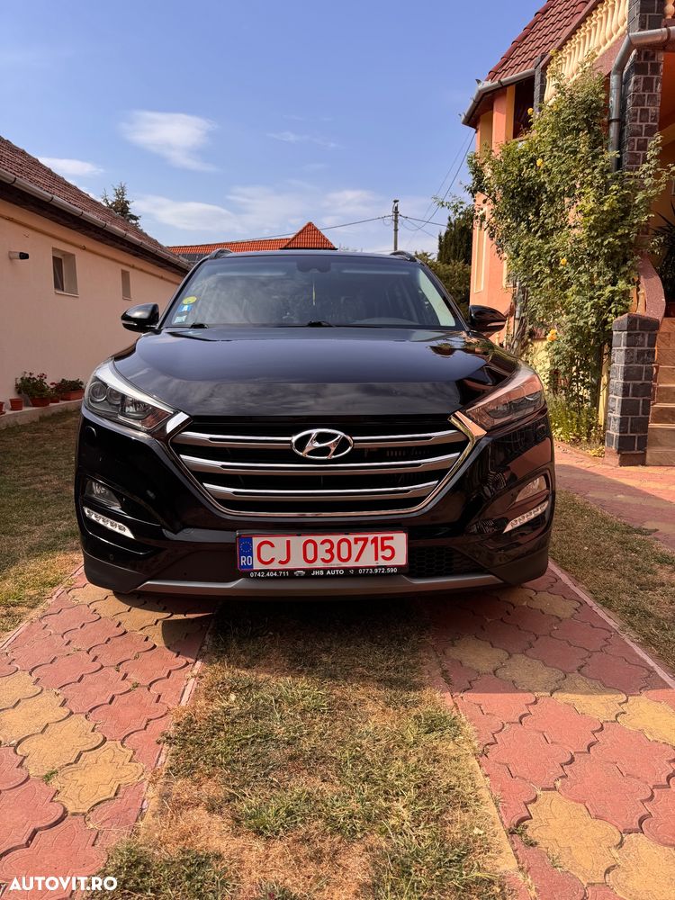 Hyundai Tucson - 2