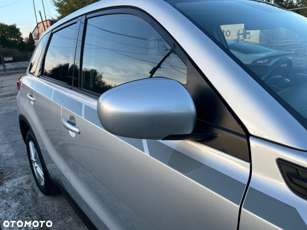 Suzuki Vitara 1.6 Premium 2WD - 34
