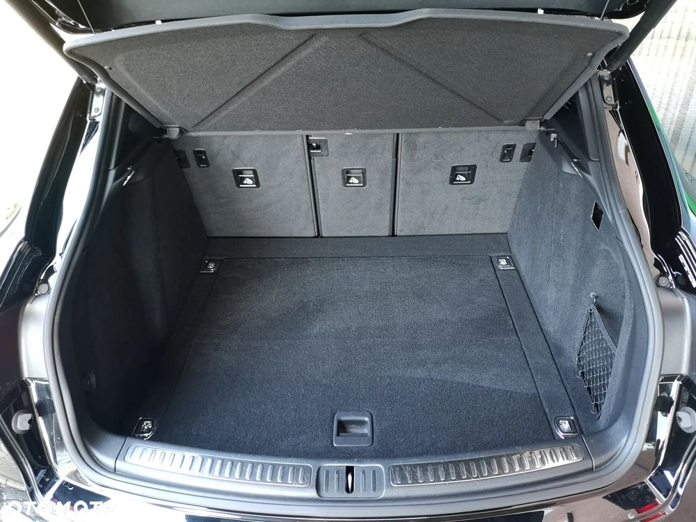Porsche Macan Standard - 36