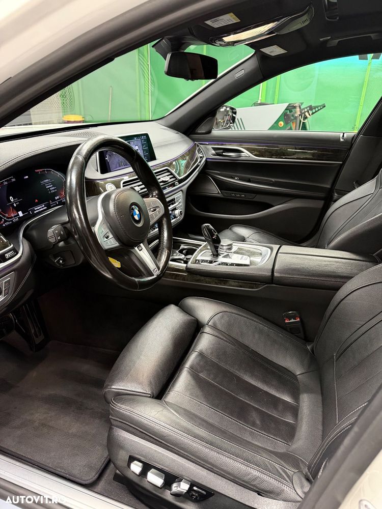 BMW Seria 7 740Li - 20