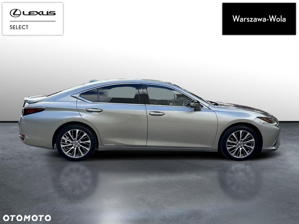Lexus ES 300h Prestige - 8
