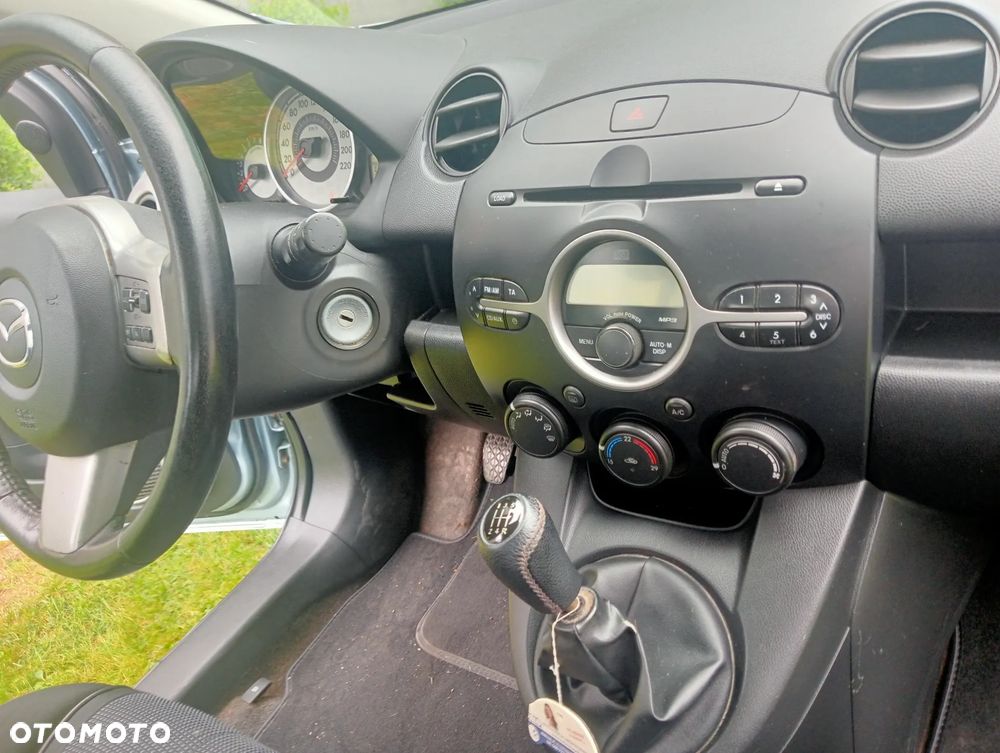 Mazda 2 1.5 Dynamic - 21