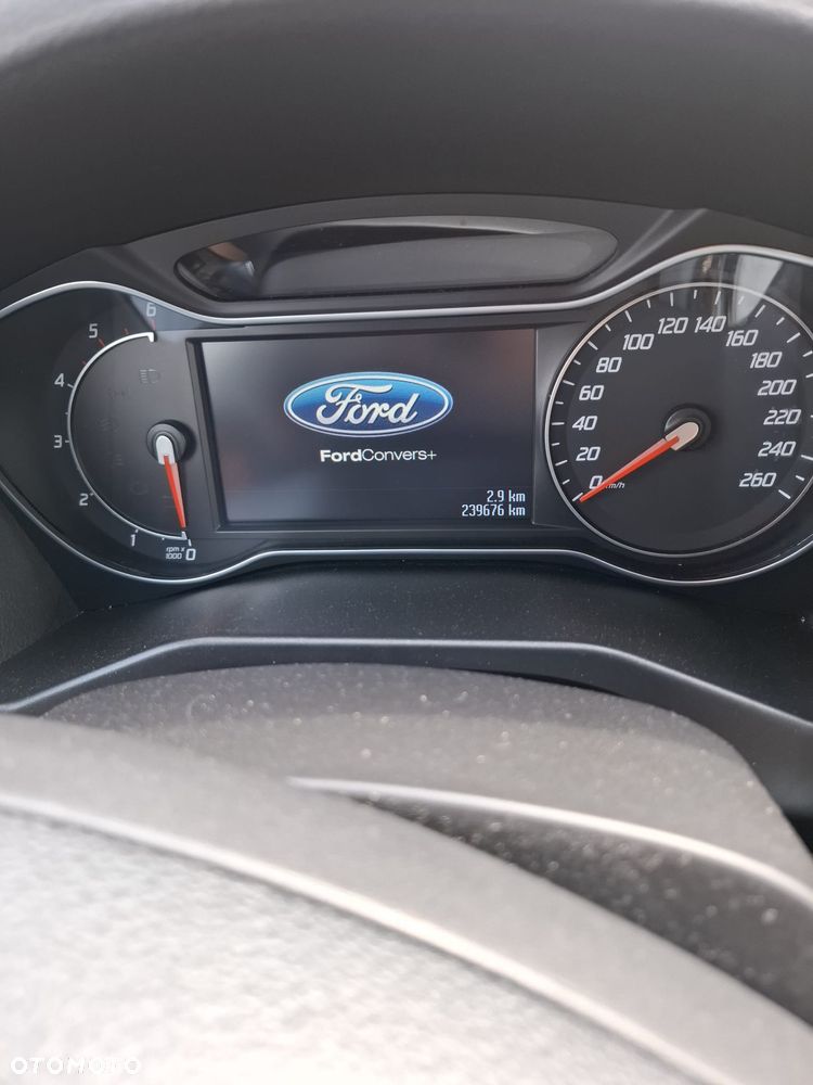 Ford Mondeo 2.0 TDCi Titanium S - 12