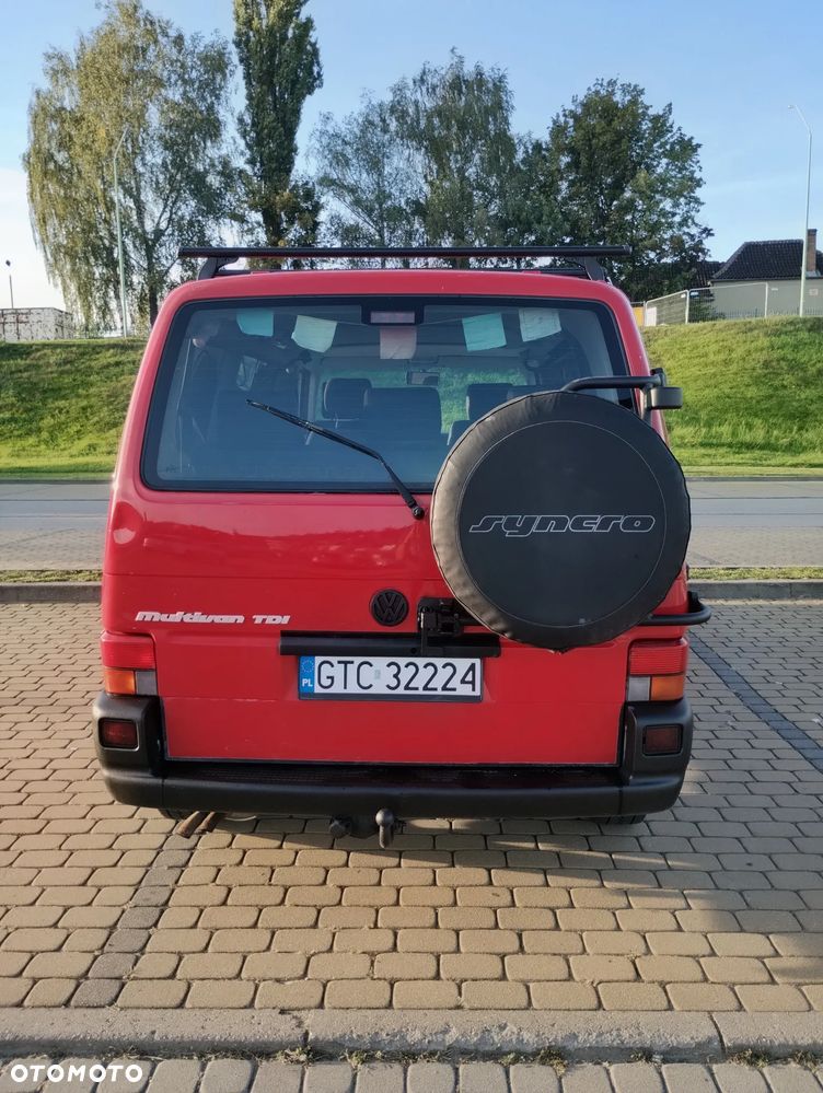 Volkswagen Multivan - 8