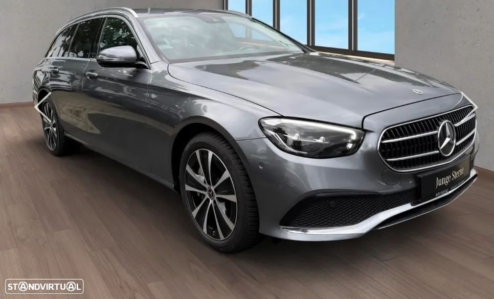 Mercedes-Benz E 300 Bluetec Hybrid Avantgarde - 4