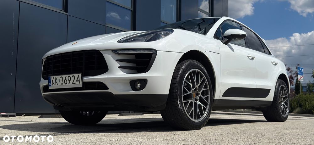 Porsche Macan Standard - 9