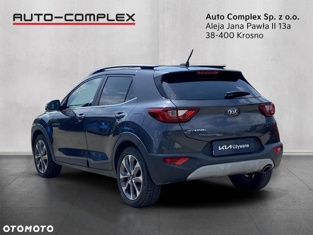 Kia Stonic 1.4 L - 4