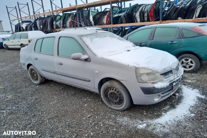 Dezmembrez Renault Symbol 1 [2th facelift] [2005 - 2008] Sedan 1.5 dCi MT (80 hp) - 3