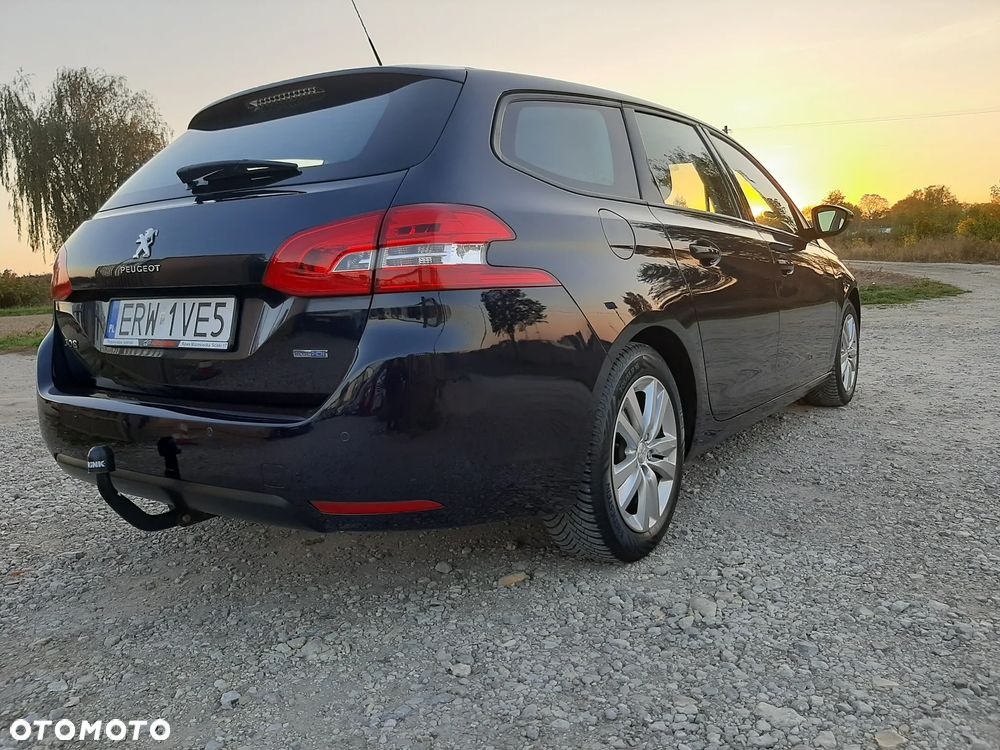 Peugeot 308 BlueHDi 120 Stop & Start Business-Line - 9
