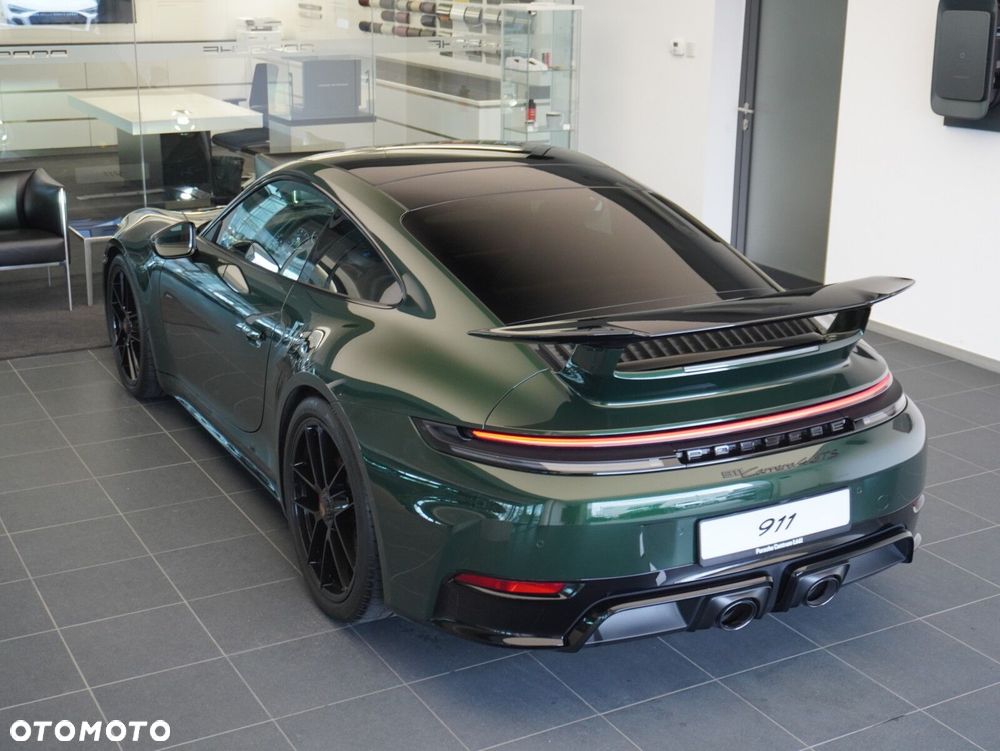 Porsche 911 - 17