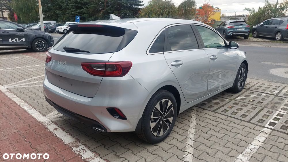 Kia Ceed 1.5 T-GDI M DCT - 3