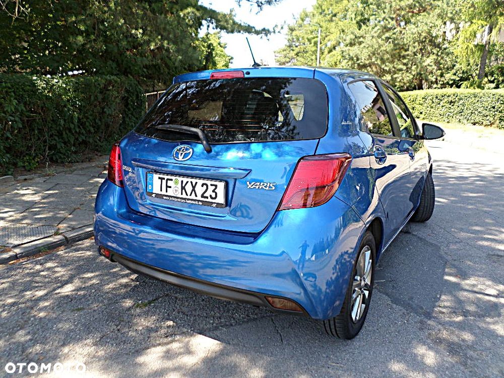 Toyota Yaris 1.33 Selection Platinum - 3