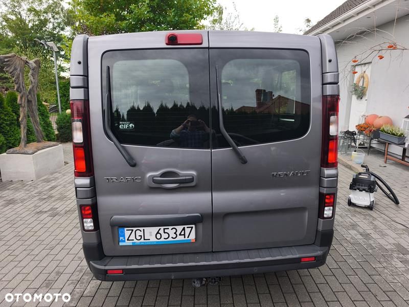 Renault Trafic - 8