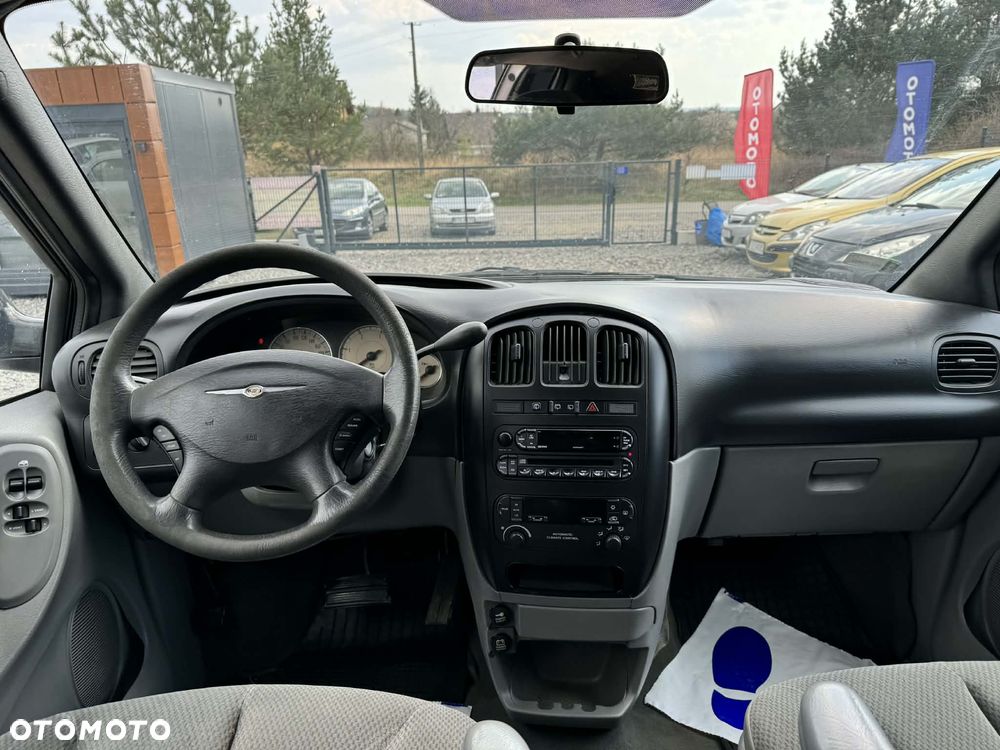 Chrysler Grand Voyager 2.8 CRD Executive LX S&G - 18