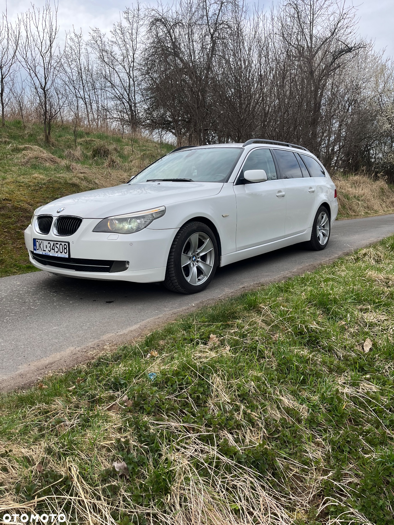 BMW Seria 5 530d xDrive Touring - 3