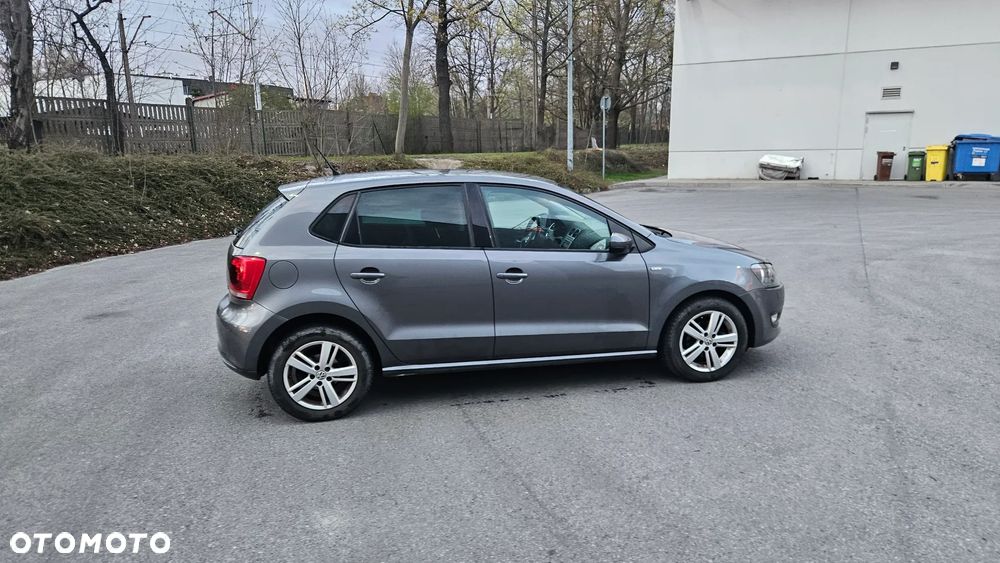 Volkswagen Polo 1.4 16V Comfortline - 8