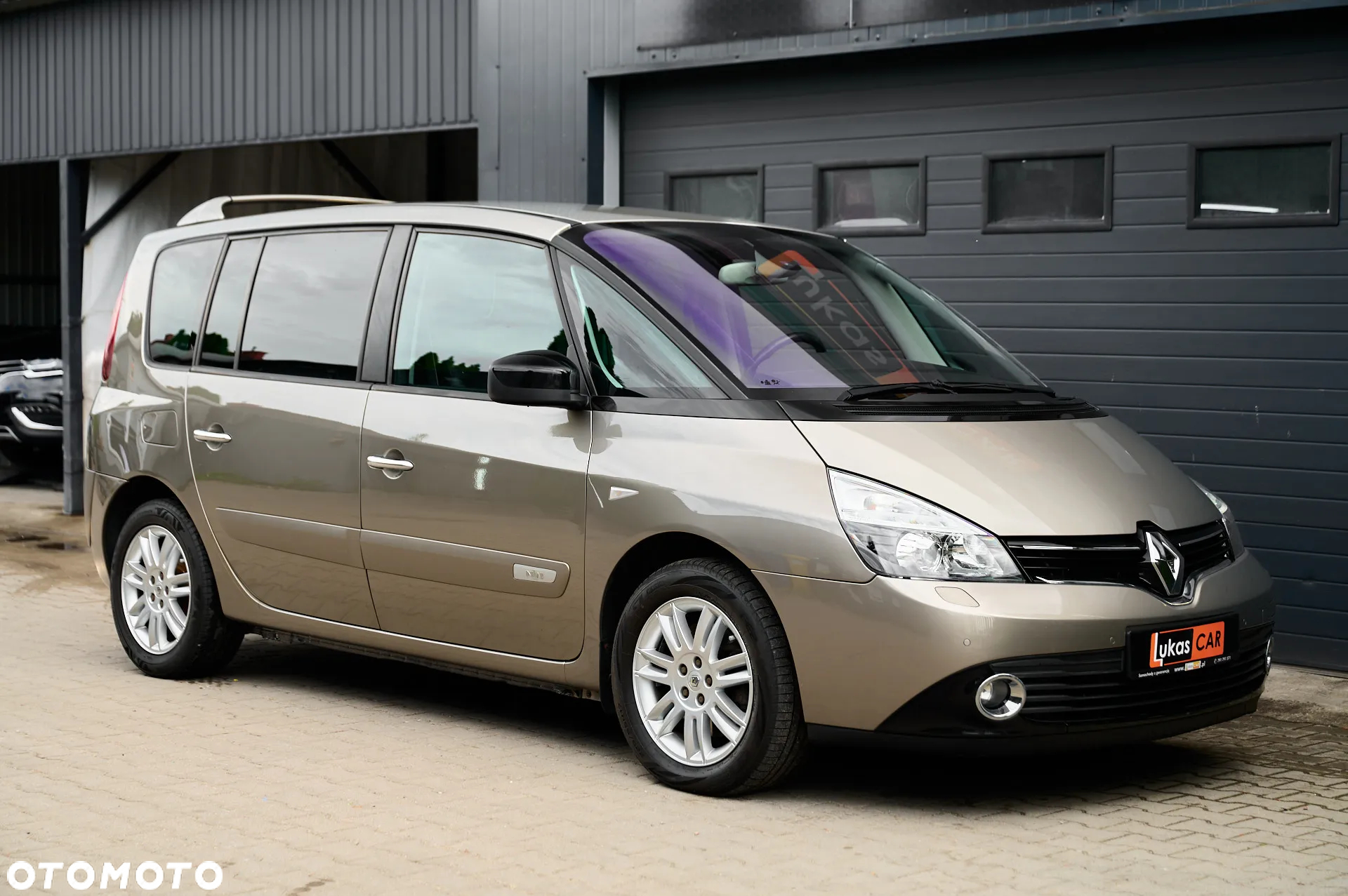 Renault Espace 2.0 dCi 175 FAP Initiale - 30