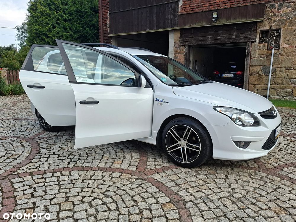 Hyundai i30 1.6 blue Comfort - 9