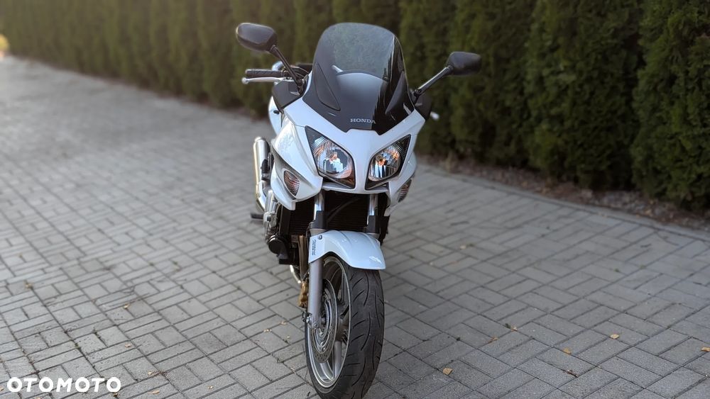 Honda CBF - 29