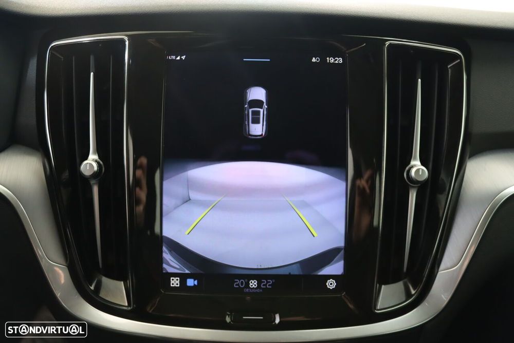 Volvo V60 2.0 T6 AWD TE Core - 22