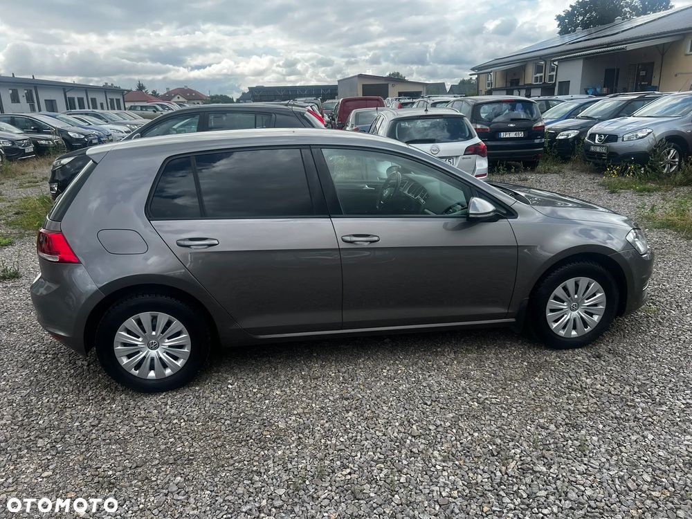 Volkswagen Golf 1.2 TSI BlueMotion Technology Comfortline - 11