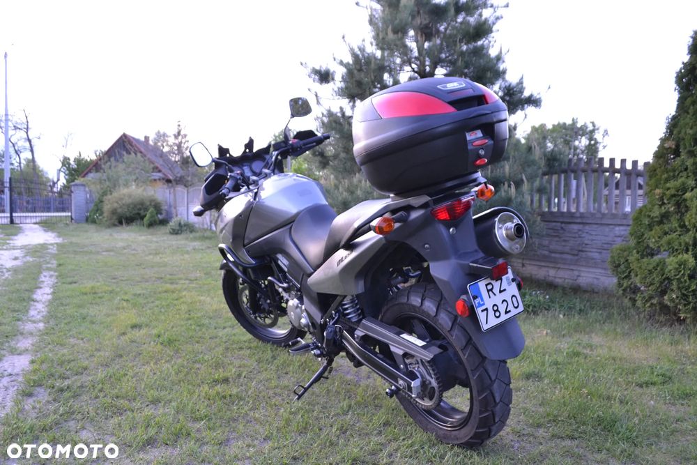 Suzuki V-STROM - 3