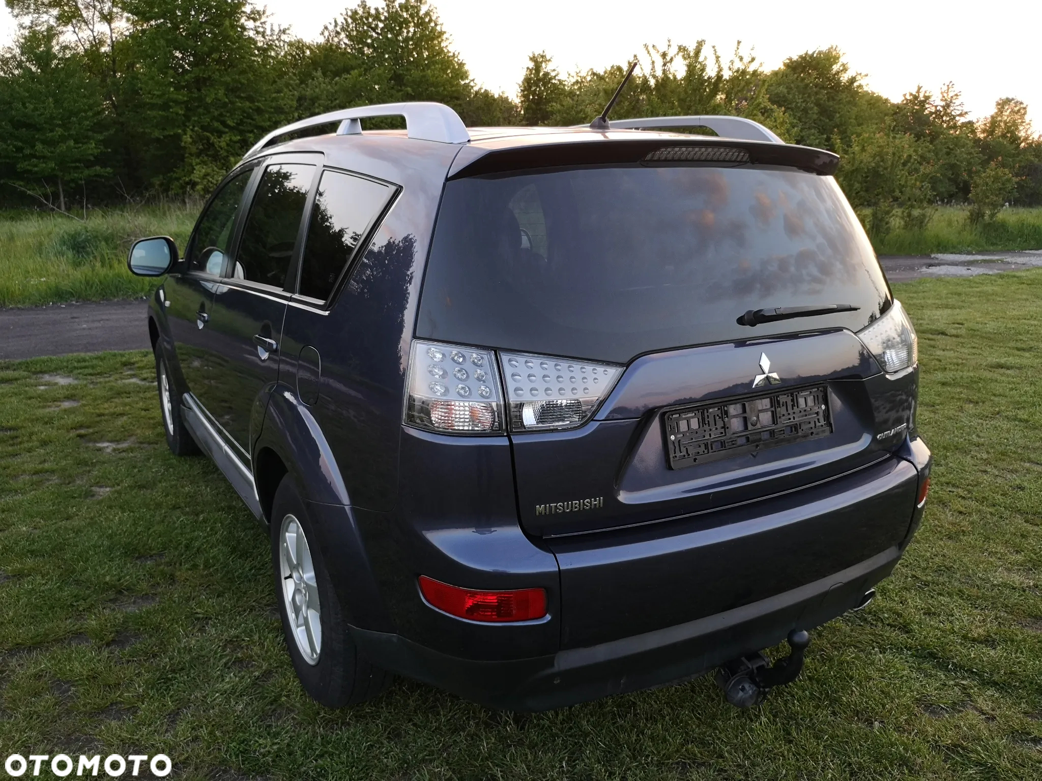 Mitsubishi Outlander 2.4 Invite 2WD - 30