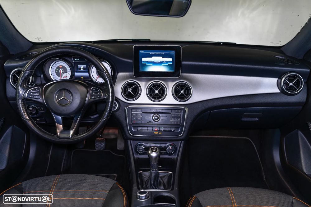 Mercedes-Benz CLA 200 d Shooting Brake Urban - 7