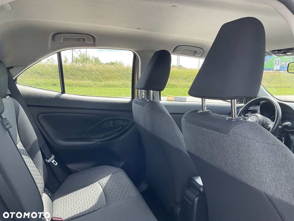 Toyota Yaris Cross Hybrid 1.5 Comfort - 17