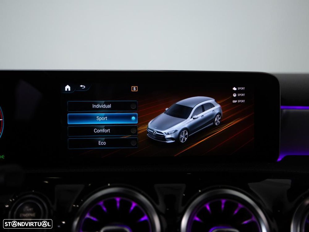 Mercedes-Benz A 180 d AMG Line Aut. - 35