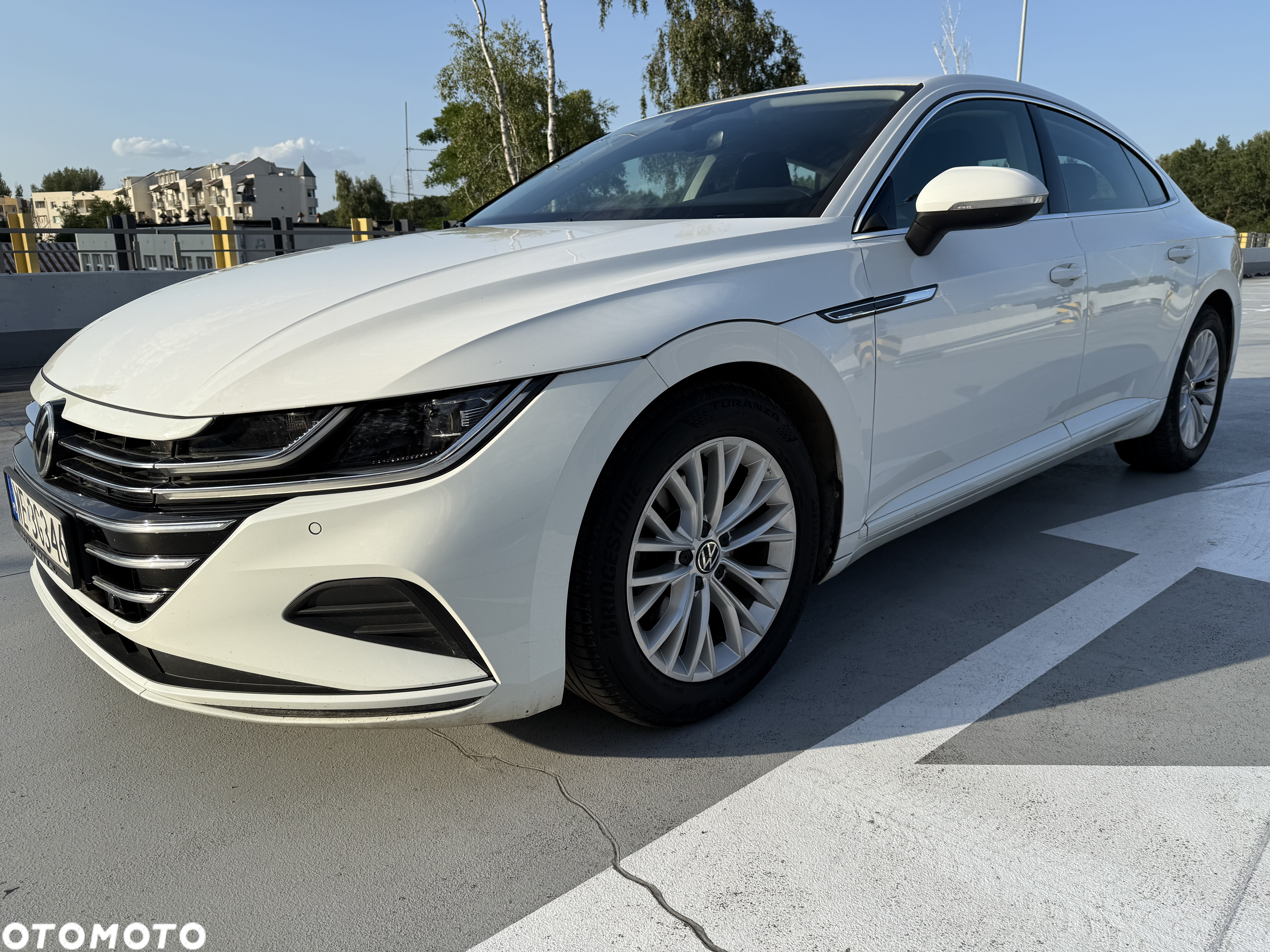 Volkswagen Arteon 2.0 TDI SCR Essence DSG - 2