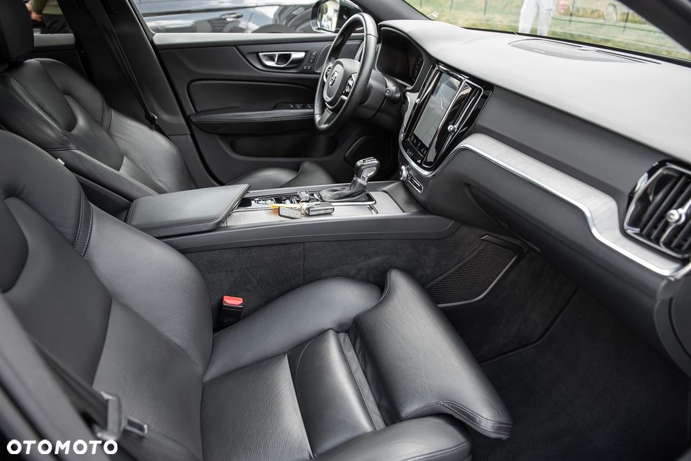 Volvo V60 D4 Geartronic Inscription - 34