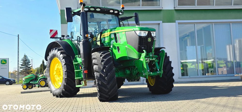John Deere 6R 215 - 2