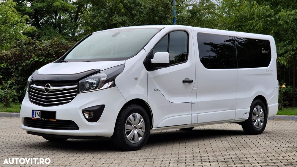 Opel Vivaro - 1