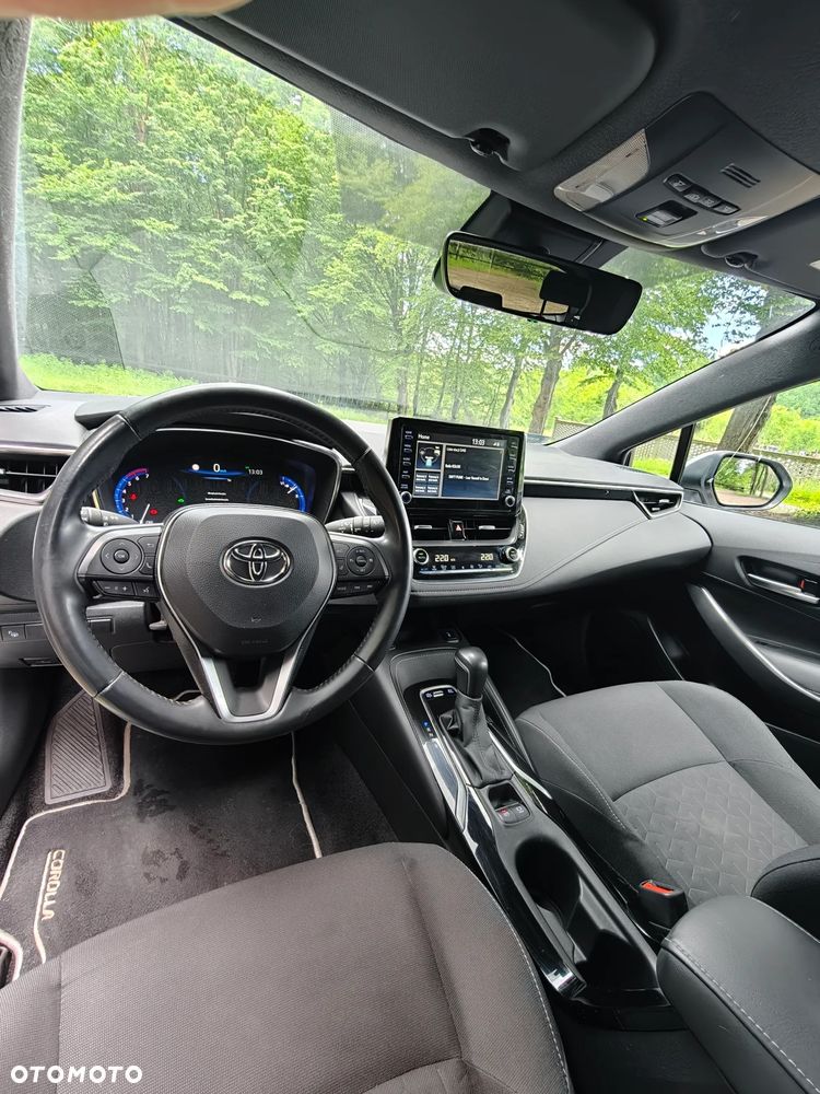 Toyota Corolla - 15