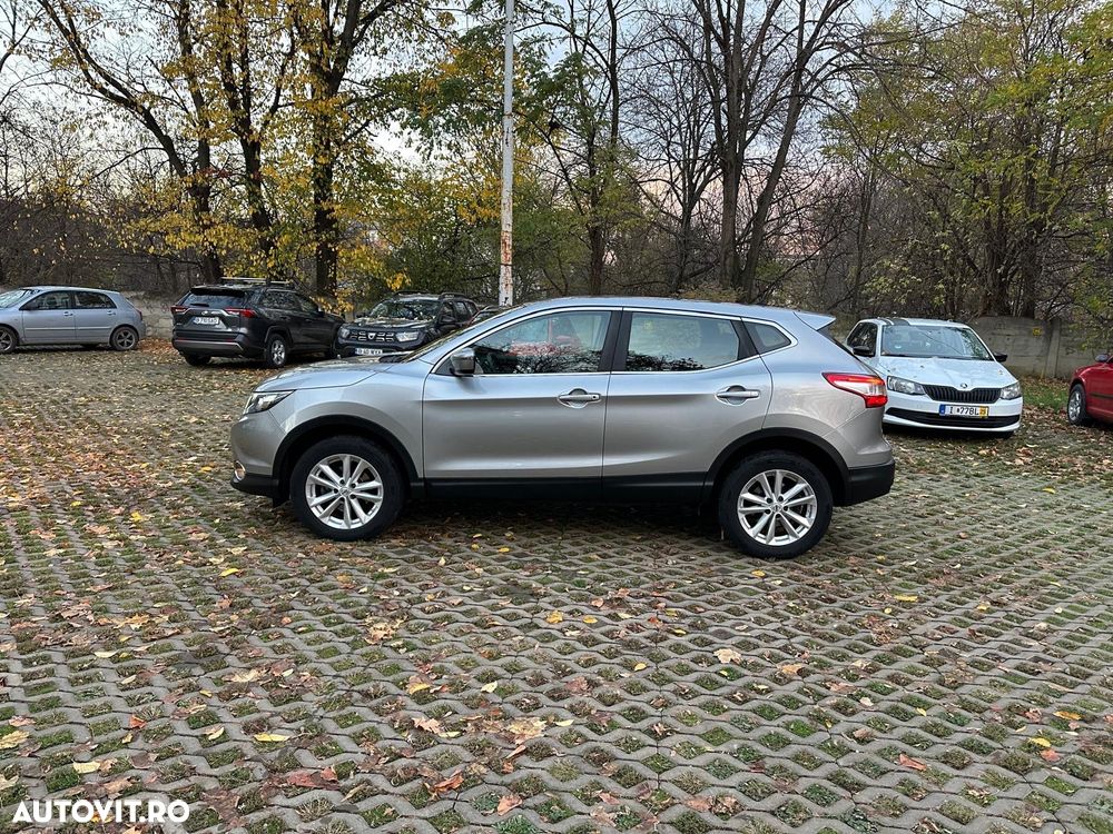 Nissan Qashqai 1.6 DCI Start/Stop 4X4-i Acenta - 11