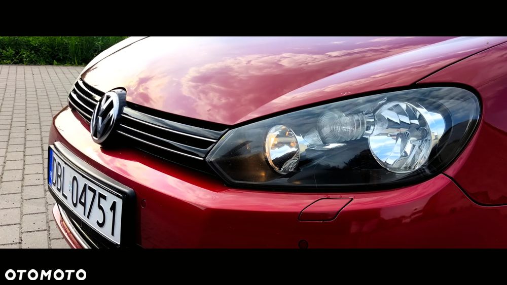 Volkswagen Golf - 8