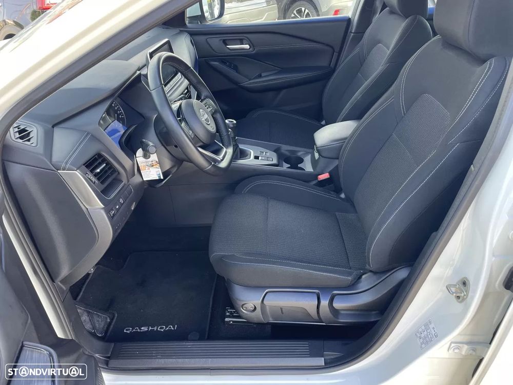 Nissan Qashqai 1.3 DIG-T Acenta - 13