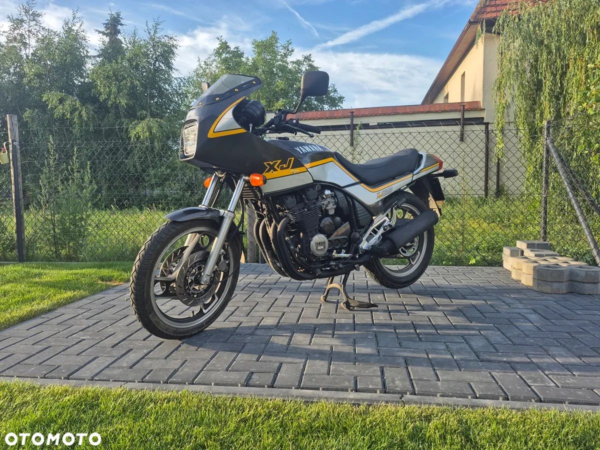 Yamaha XJ - 1