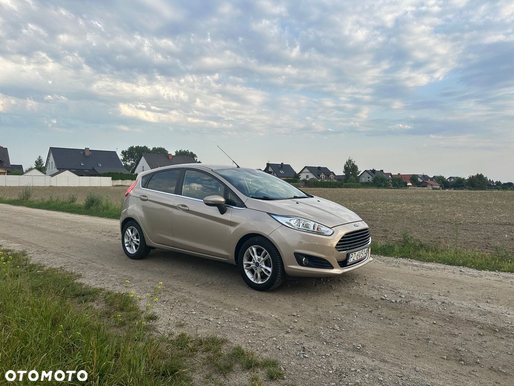 Ford Fiesta 1.0 EcoBoost STart-Stop Titanium - 1