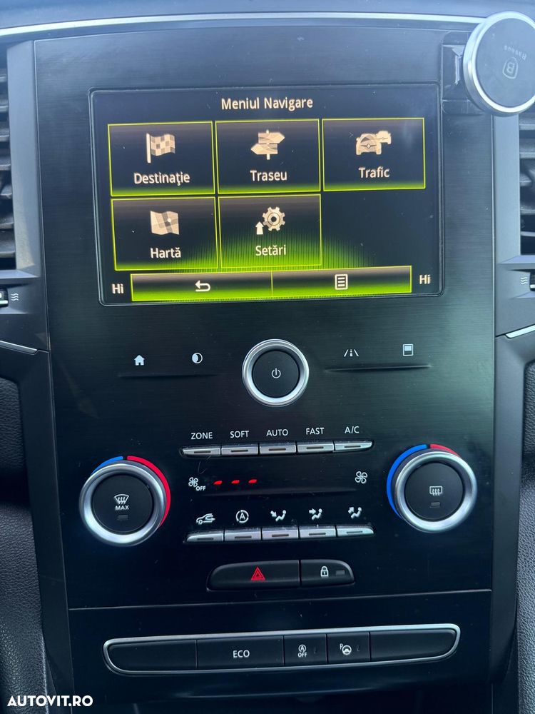 Renault Megane ENERGY dCi 110 EDC BOSE EDITION - 13
