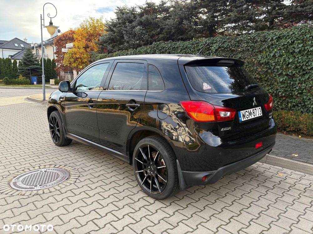 Mitsubishi ASX
