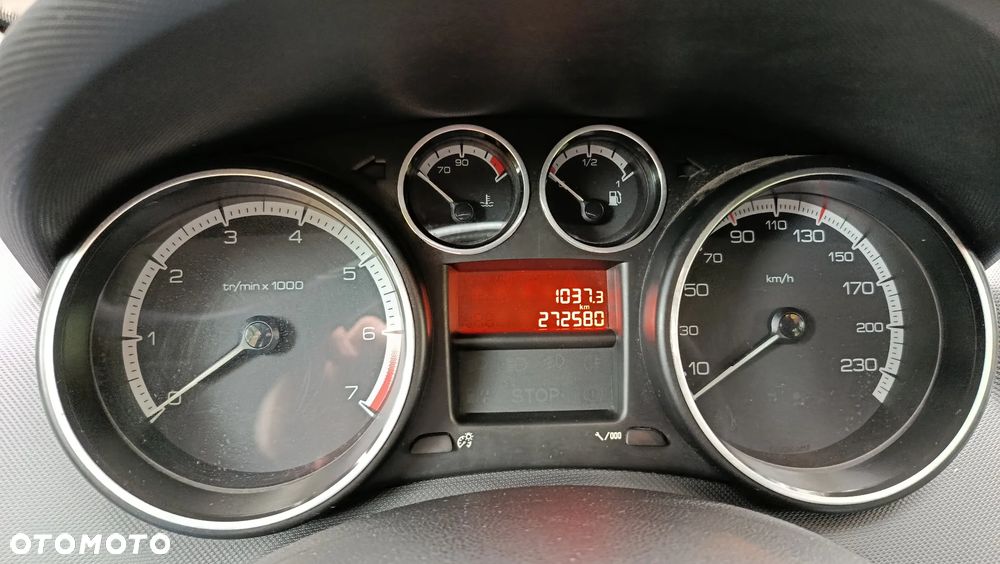 Peugeot 308 - 13