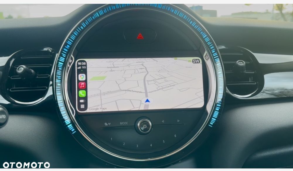 MINI Cooper SE Resolute Edition - 37