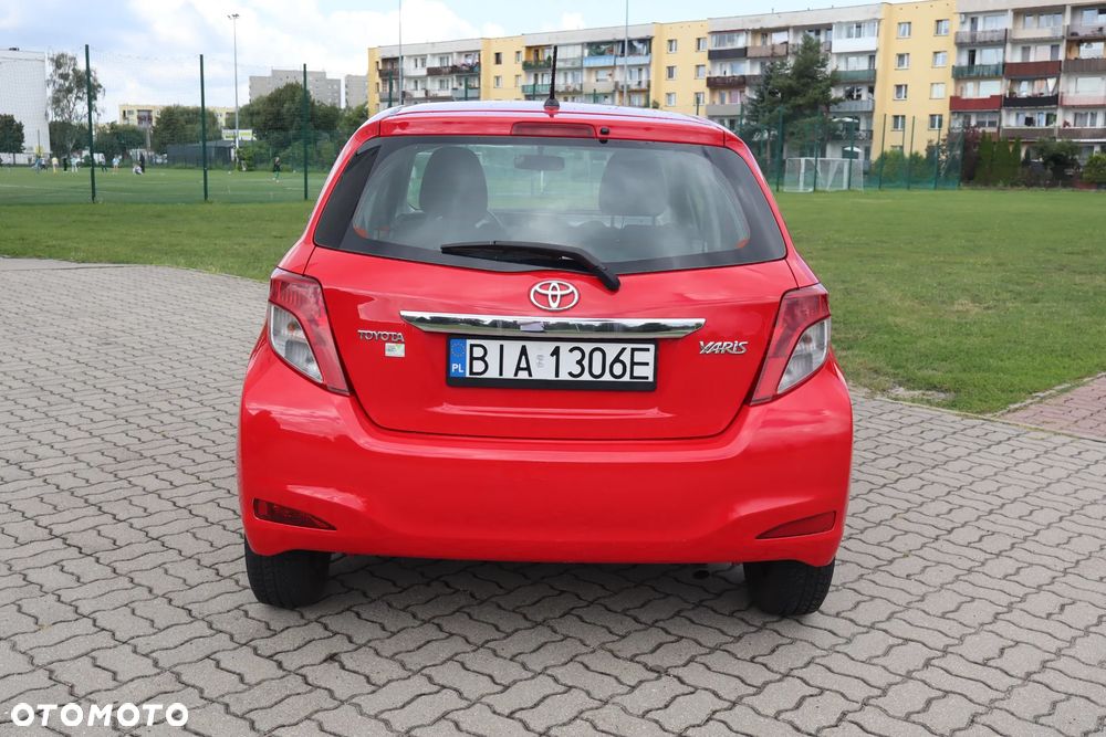 Toyota Yaris 1.33 Premium - 5
