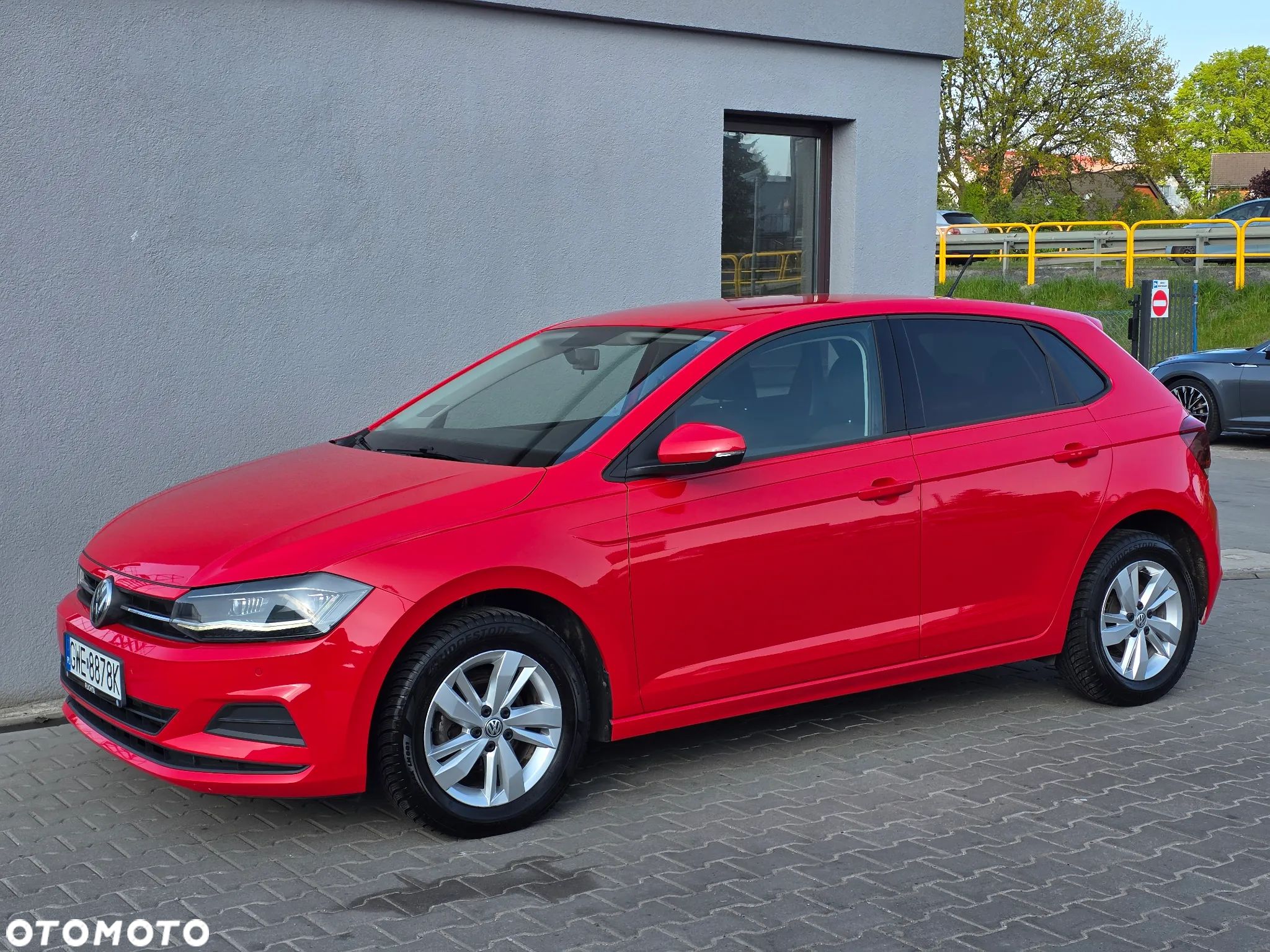 Volkswagen Polo 1.0 TSI Comfortline DSG - 1