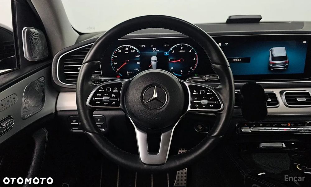 Mercedes-Benz GLE - 13