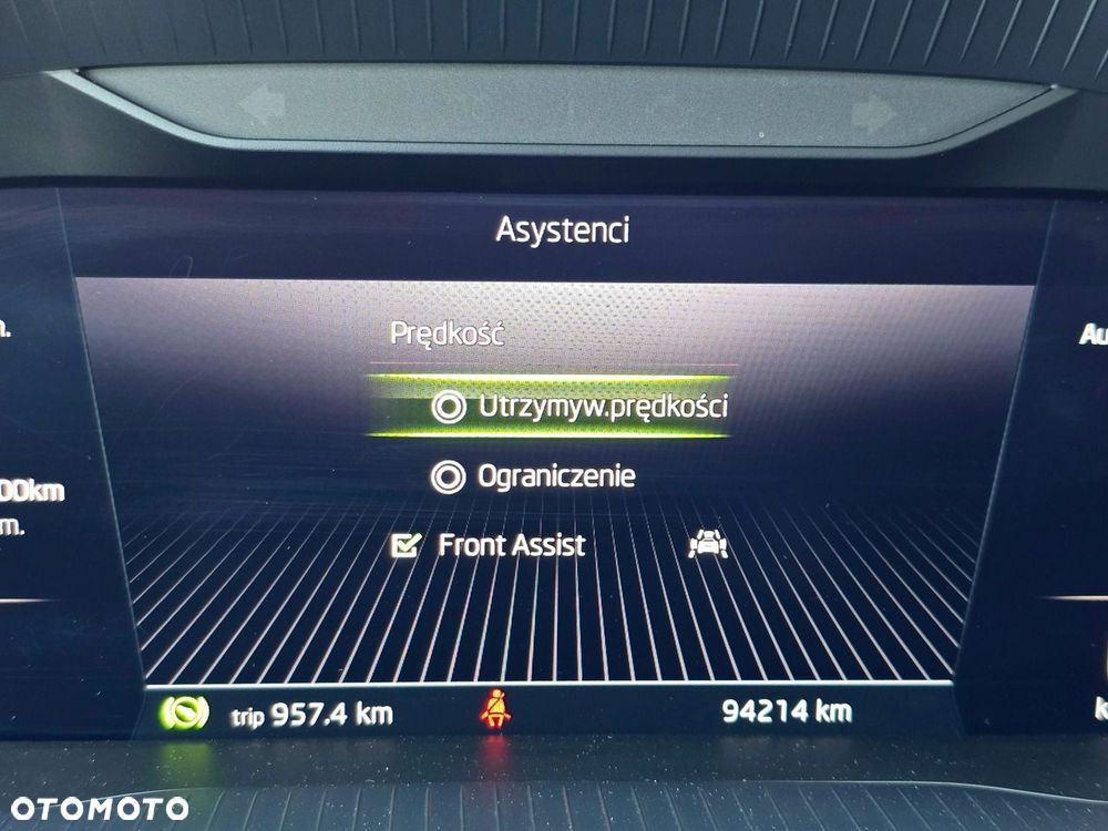 Skoda Superb 2.0 TDI Ambition DSG7 - 20