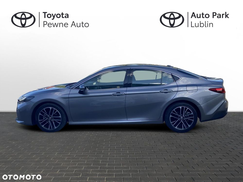 Toyota Camry - 2